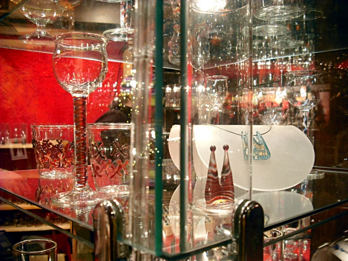 Kölner Kunsthandwerk in Glas